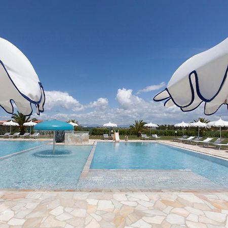 Fattoria Maremmana Aparthotel Marina di Grosseto Exterior foto