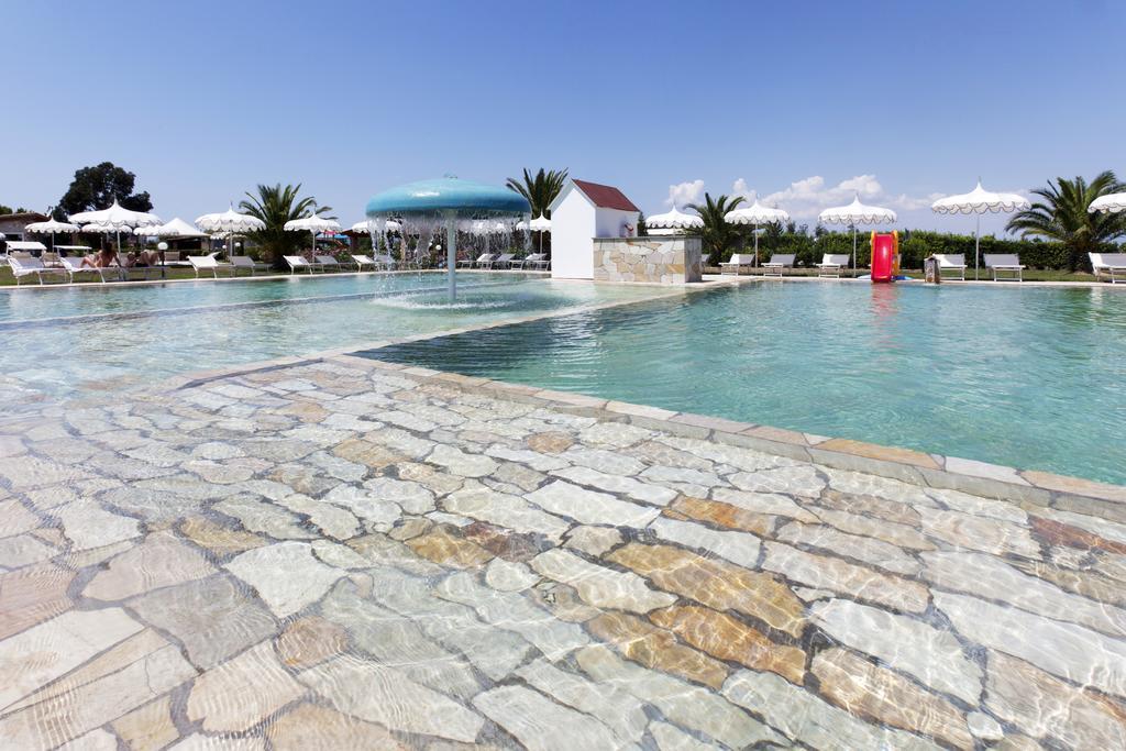 Fattoria Maremmana Aparthotel Marina di Grosseto Exterior foto