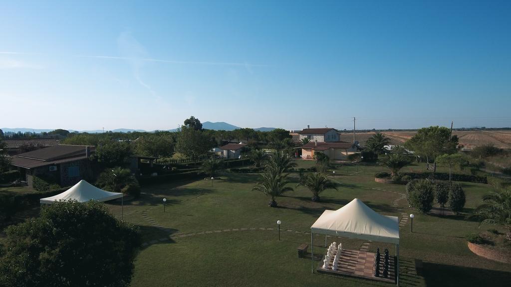 Fattoria Maremmana Aparthotel Marina di Grosseto Exterior foto